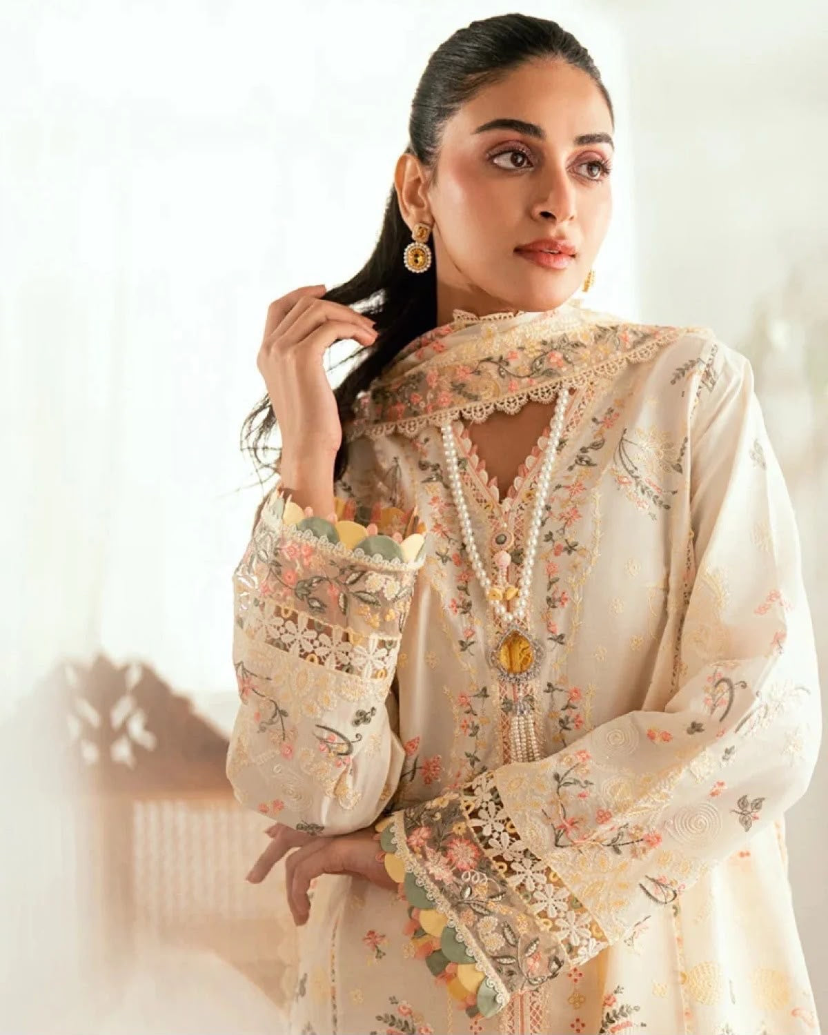 COCO BY ZARA SHAHJAHAN 3-PIECE EMBROIDERED DHANAK SUIT UNSTITCHED